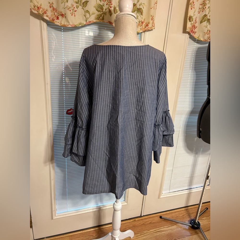 Blouse #3000 - Picture 4 of 5